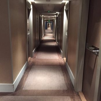 Relais Spa - Lovely interior hallways. - Hotels Near Me - Chessy, 77 Relais Spa - Lovely interior hallways. - Hotels Near Me - Chessy, 77