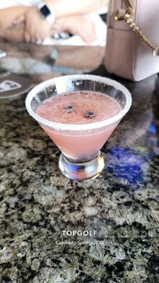 Topgolf by null