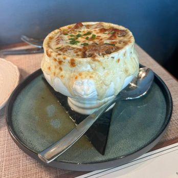 Taverna Toscana - French onion soup - Italian Near Me - Bradenton, Florida Taverna Toscana - French onion soup - Italian Near Me - Bradenton, Florida