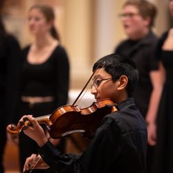 Hillbrook School - Our choir program offers students the chance to learn to use and improve their innate talent for singing and vocal work.