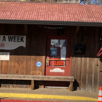 Black's Barbecue Lockhart - Barbeque Near Me - Lockhart, Texas