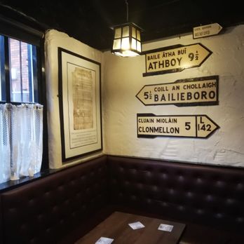 Kelly's Cellars - Pubs Near Me - Belfast, BFS
