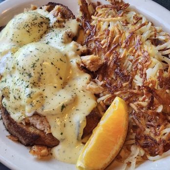 Lowell's Restaurant - American Near Me - Seattle, Washington Lowell's Restaurant - American Near Me - Seattle, Washington