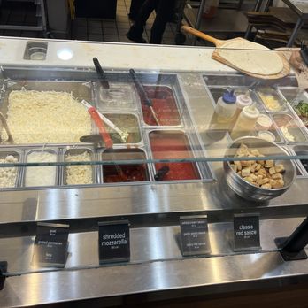 Blaze Pizza - Toppings - Salad Near Me - Northridge, California Blaze Pizza - Toppings - Salad Near Me - Northridge, California