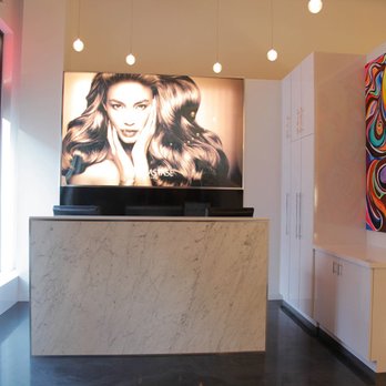 Twiggs Salon - The chic, modern salon interior of Twiggs Salon, Wayzata's best salon for hair extensions, hair color, haircuts, nail services and more. - Hair Salons Near Me - Wayzata, Minnesota