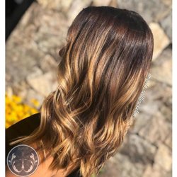 Willow Salon & Day Spa