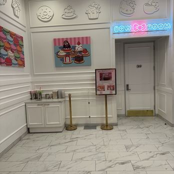 Hello Kitty Cafe - Cafes Near Me - Irvine, California