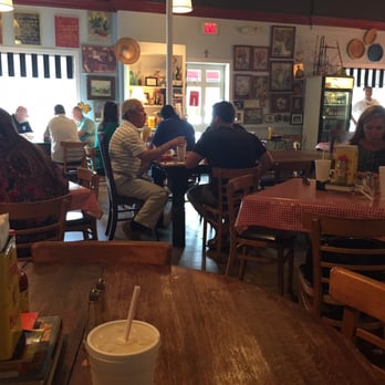 Regina's Kitchen - Always busy and worth the wait. - Sandwiches Near Me - Mobile, Alabama