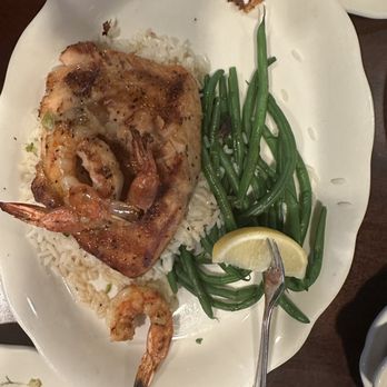 Pappadeaux Seafood Kitchen - Salmon and jasmine rice W/ green beans - Cajun/Creole Near Me - Marietta, Georgia Pappadeaux Seafood Kitchen - Salmon and jasmine rice W/ green beans - Cajun/Creole Near Me - Marietta, Georgia