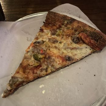 Dante’s Tavern - Pizza slice special - Bars Near Me - Chicago, Illinois Dante’s Tavern - Pizza slice special - Bars Near Me - Chicago, Illinois