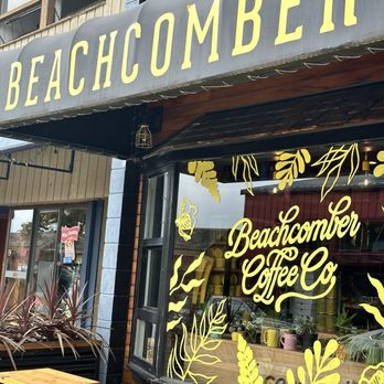 Beachcomber Coffee Company - Coffee & Tea Near Me - Gibsons, British Columbia