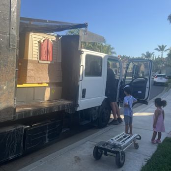 Purrfect Junk Removal - The playhouse was easy for him to pick up. Plenty of space in his truck. - Junk Removal & Hauling Near Me