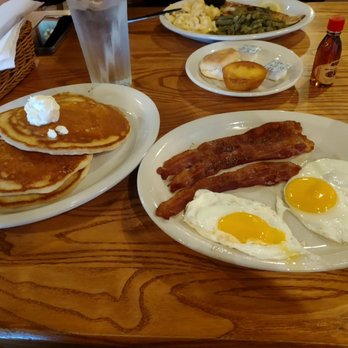 Cracker Barrel Old Country Store - Breakfast & Brunch Near Me - Santee, South Carolina Cracker Barrel Old Country Store - Breakfast & Brunch Near Me - Santee, South Carolina