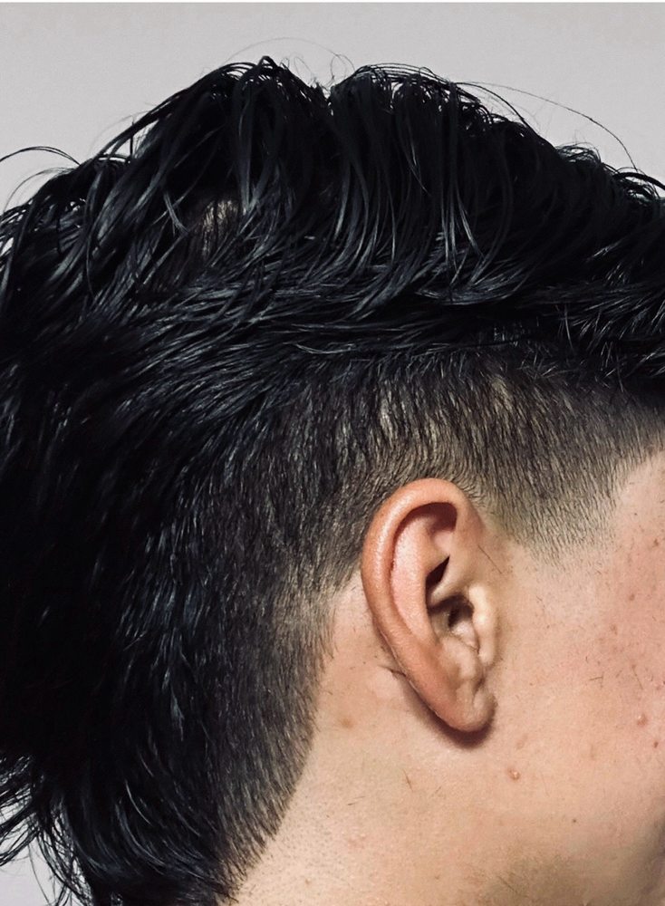 Muhaimen's Barber Shop Logo