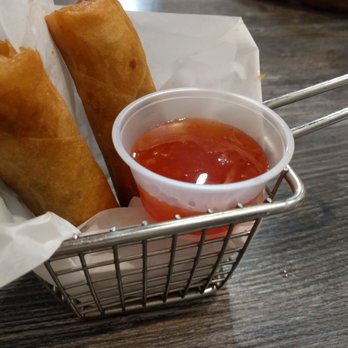 Da Kitchen Maui - Lumpia - Hawaiian Near Me - Kihei, Hawaii Da Kitchen Maui - Lumpia - Hawaiian Near Me - Kihei, Hawaii