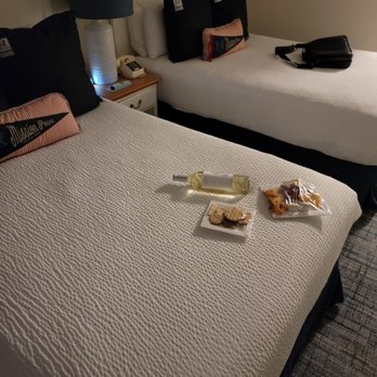 Mission Point Resort - The "Romance Package" - Resorts Near Me - Mackinac Island, Michigan