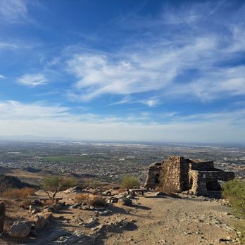 Dobbins Lookout - Landmarks & Historical Buildings Near Me - Phoenix, Arizona