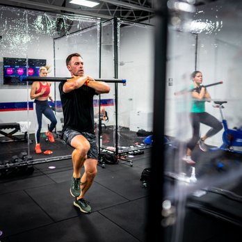 F45 Training Manhattan Beach Pacific - Trainers Near Me - Manhattan Beach, California