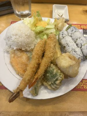 Yamato Sushi by null