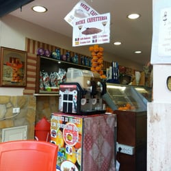 Antica Caffetteria - Inside