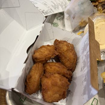 SHAKE SHACK - Updated February 2026 - 207 Photos & 71 Reviews - 10