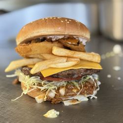 Phil's Charbroiled Burgers - Hamburger