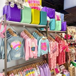 Kid's Anthem - Tween Clothing + Gift