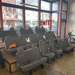 The Chop Shop - Interesting waiting area inside..loll