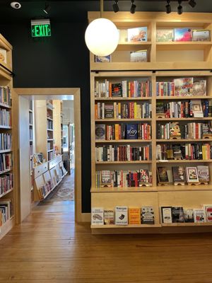 Old Town Books by null