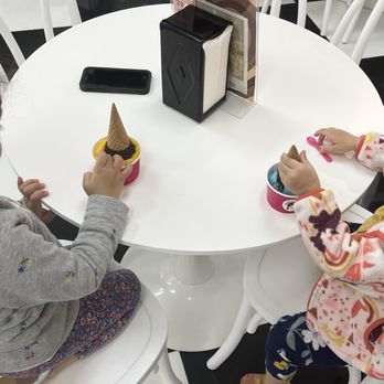 Michoacán A Pedir De Boca - Mango and Cookie Monster ice cream! - Ice Cream & Frozen Yogurt Near Me - Thousand Oaks, California Michoacán A Pedir De Boca - Mango and Cookie Monster ice cream! - Ice Cream & Frozen Yogurt Near Me - Thousand Oaks, California