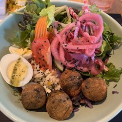 La Rotisserie - Falafel salad bowl. Falafel very light and tasty