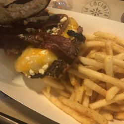 Sendero Texas Gastropub - Cheeseburger Special 7/29/2021