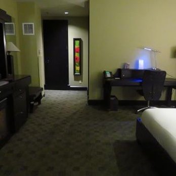Hôtel Place d'Armes - Hotels Near Me - Montreal, Quebec Hôtel Place d'Armes - Hotels Near Me - Montreal, Quebec