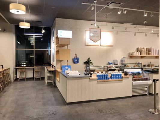 Mad Radish l Healthy Restaurant & Catering by null