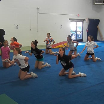 ASMT Cheer Academy - Students learning dance routine.  - Gymnastics Near Me - Las Vegas, Nevada