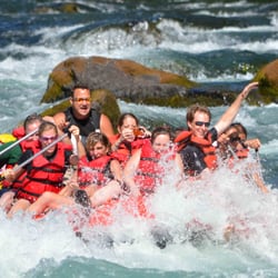 Pacific Northwest Whitewater Excursions - Last run of a great day