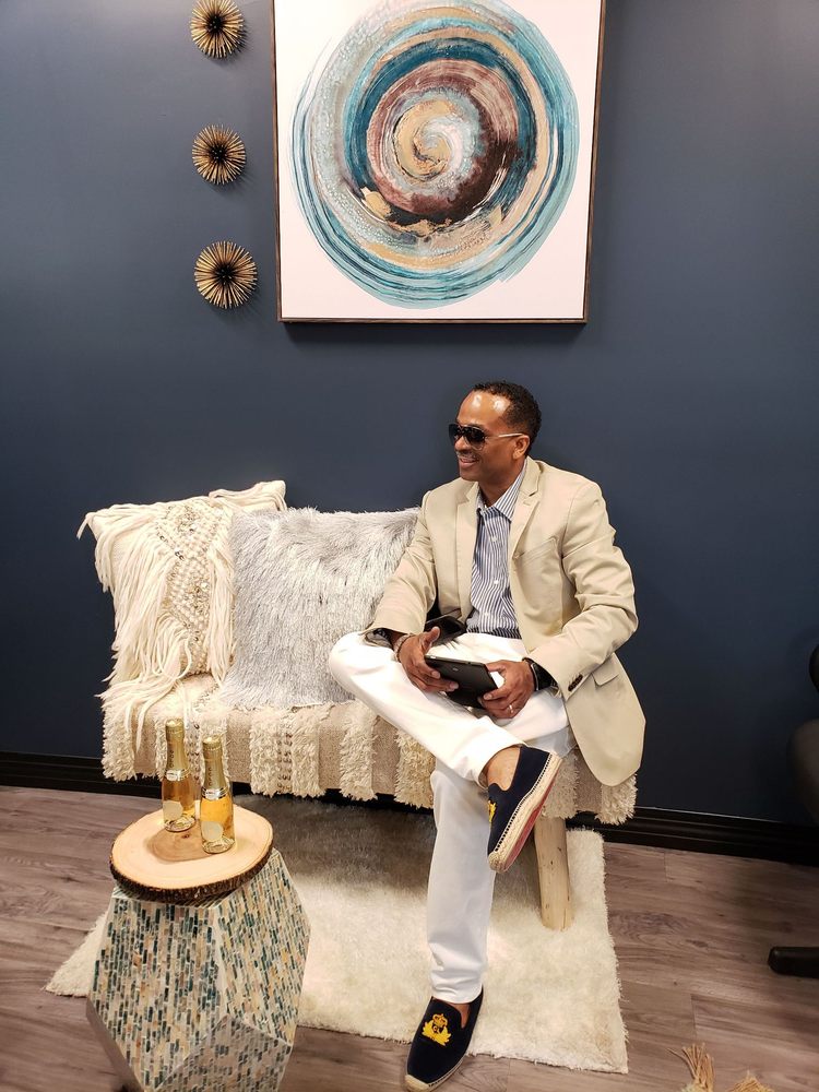 Hair Express Mgt L3C