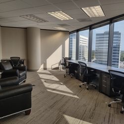 Skyline Executive Suites - Multi-person office