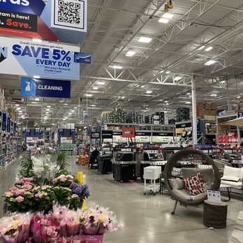 Lowe's Home Improvement - Hardware Stores Near Me - Springdale, Arkansas