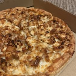 Ready Set Pizza - Nashville Chicken Waffle Pizza/ SM