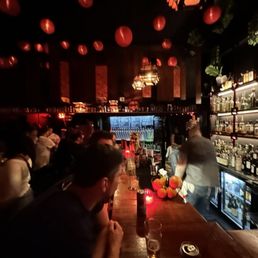 Welcome to the Melody Lounge bar! Welcome to the Melody Lounge bar!