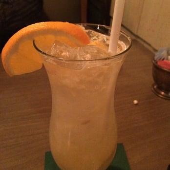 Elmo's Dockside - Joe the bartender makes GREAT margaritas! - Seafood Near Me - Vernon, Connecticut