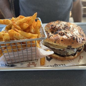 Penryn Grill - Gas Stations Near Me - Penryn, California