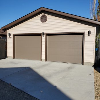 Dallas Does Doors - Garage Door Services Near Me