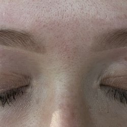 Beauty and the Brows - Eyebrow wax and tint