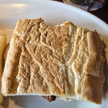Bahama Breeze - Cuban, dry, gross, yeast bread. Skimpy. - Bars Near Me - Tukwila, Washington Bahama Breeze - Cuban, dry, gross, yeast bread. Skimpy. - Bars Near Me - Tukwila, Washington