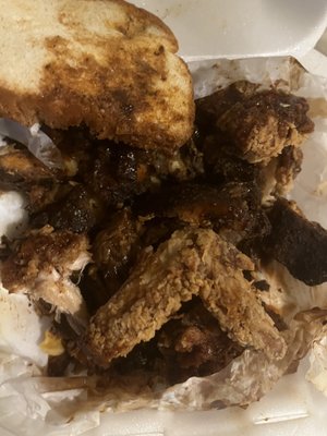 Bell Heir's BBQ by null