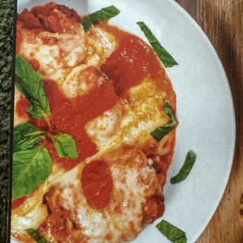 Mike's Pizza - Ai never could get basil right. Uses ai false advertising to promote their food. - Pizza Near Me - Parlin, New Jersey Mike's Pizza - Ai never could get basil right. Uses ai false advertising to promote their food. - Pizza Near Me - Parlin, New Jersey