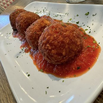 Pupatella - Pizza Near Me - Reston, Virginia