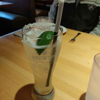 Applebee's Grill + Bar - House Margarita - American Near Me - Midland, Michigan